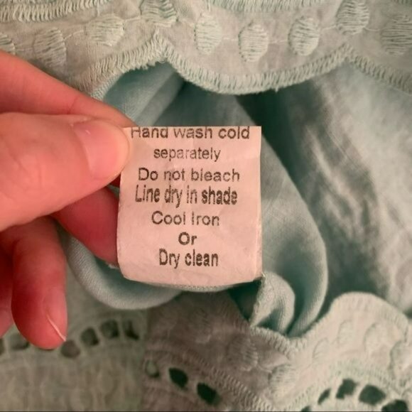 Valentina Naldi womens size medium linen blue tank top with eyelet lace ruffle - Picture 10 of 11